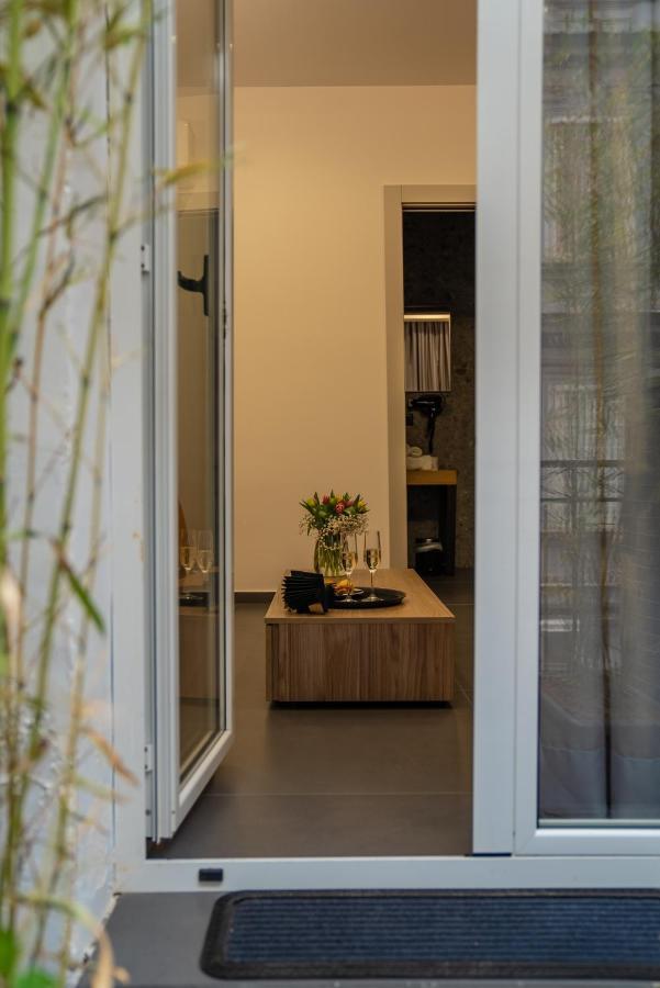 Hart Boutique Hotel เนเปิลส์ ภายนอก รูปภาพ