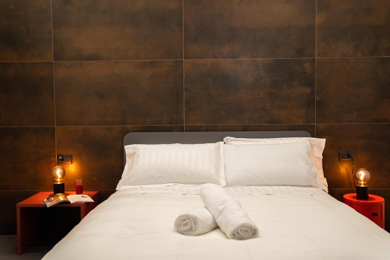 Hart Boutique Hotel เนเปิลส์ ภายนอก รูปภาพ